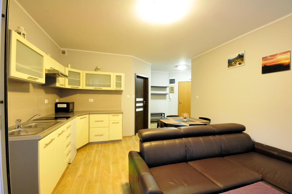 Apartament Gryfa Pomorskiego Miedzyzdroje Apartamento Habitación foto