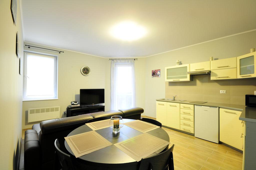 Apartament Gryfa Pomorskiego Miedzyzdroje Apartamento Exterior foto